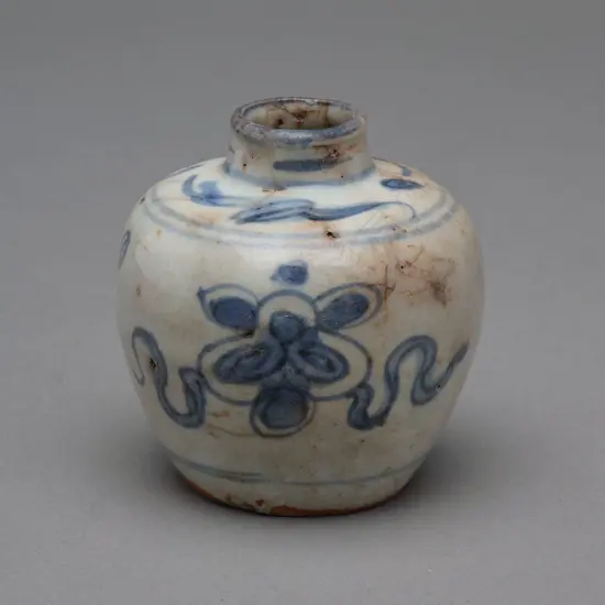 Sto Zhangzhou porcelain jarlet, 17thC
